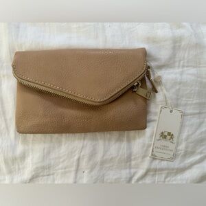 NWT Urban Expressions Tan Wristlet Chain Strap Shoulder Bag Certified Vegan EUC